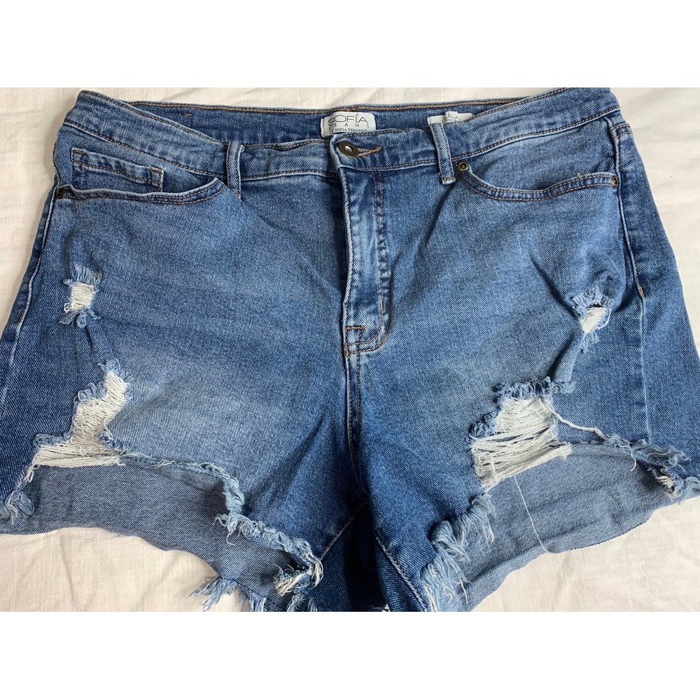 Sofía Jeans Destressed Líla Shorts Size 14